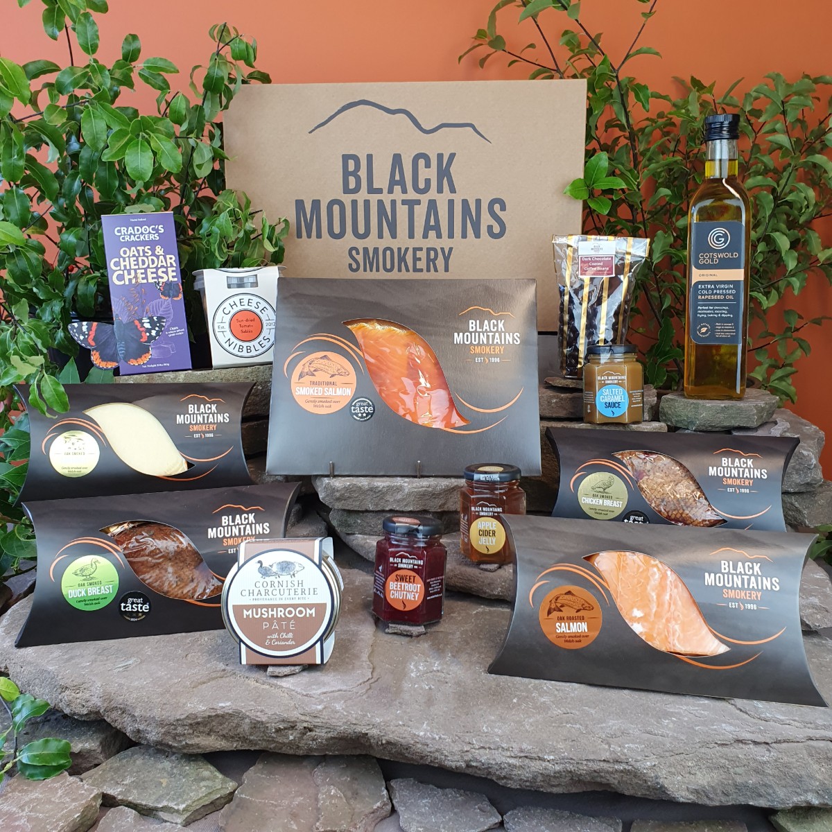 Luxury artisan gourmet deli hamper